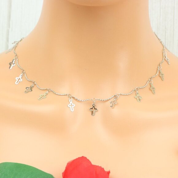 "Minimalist & Elegant Necklace Chain – Perfect for Women & Girls | UNVRC1042 - Picture 10 of 10